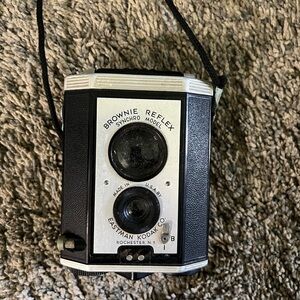 Eastman Kodak Brownie Reflex Synchro Vintage Collectible camera